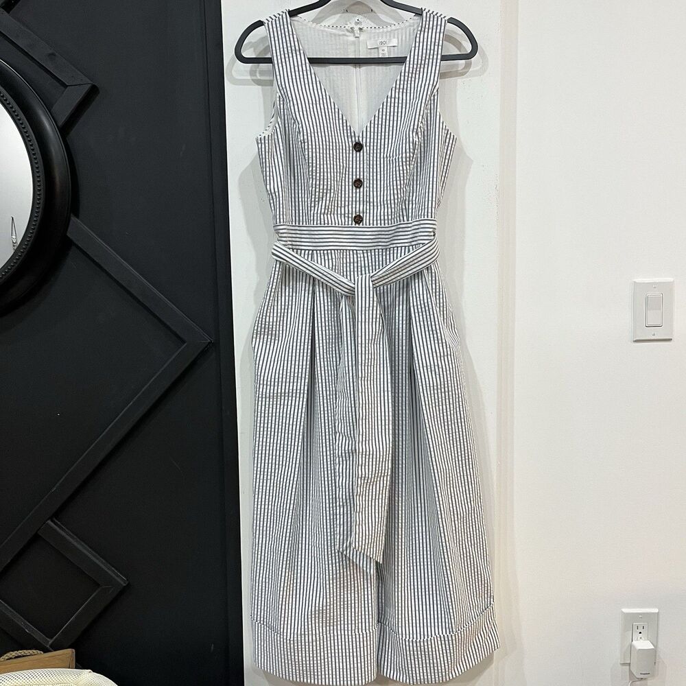 1901 Sleeveless Striped Cropped Seersucker Jumpsuit Size 10 Wide Leg Pockets